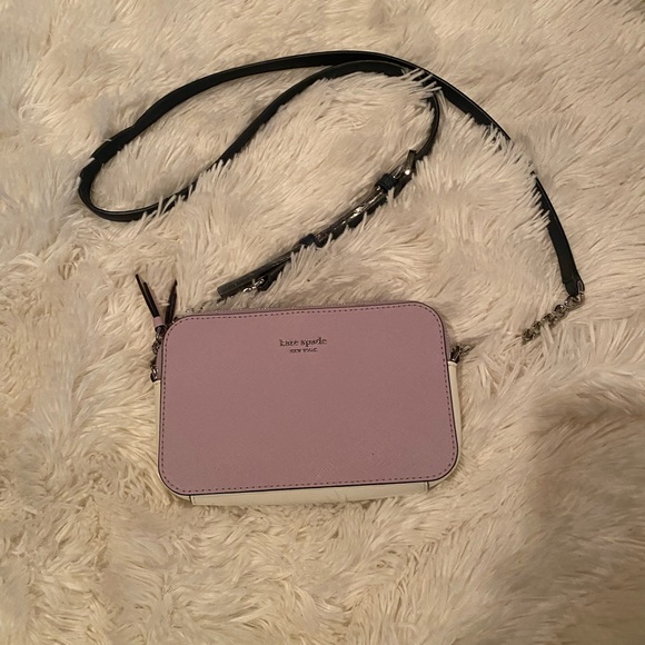 kate spade Handbags - Kate Spade Lavender Crossbody Bag